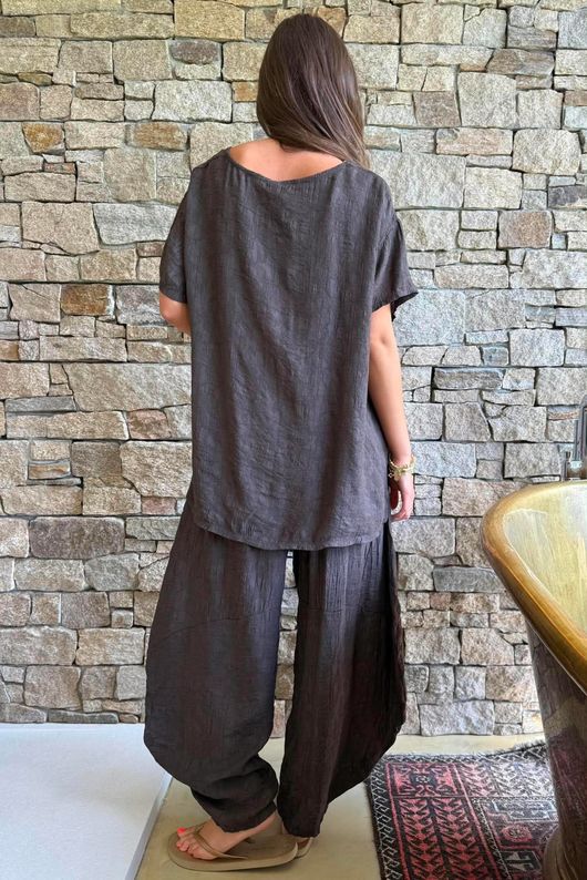 Lalli Damask Asymmetric Panel Top Chocolate